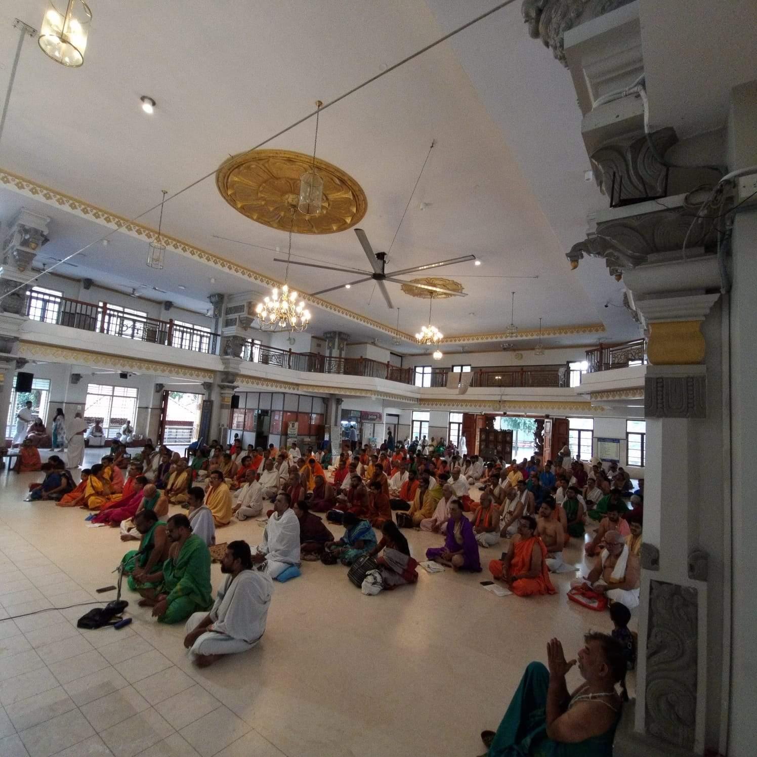 Shri Raghavendra stotra parayana - UM Bengaluru -3